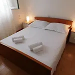 Charming House Tonci Ловиште