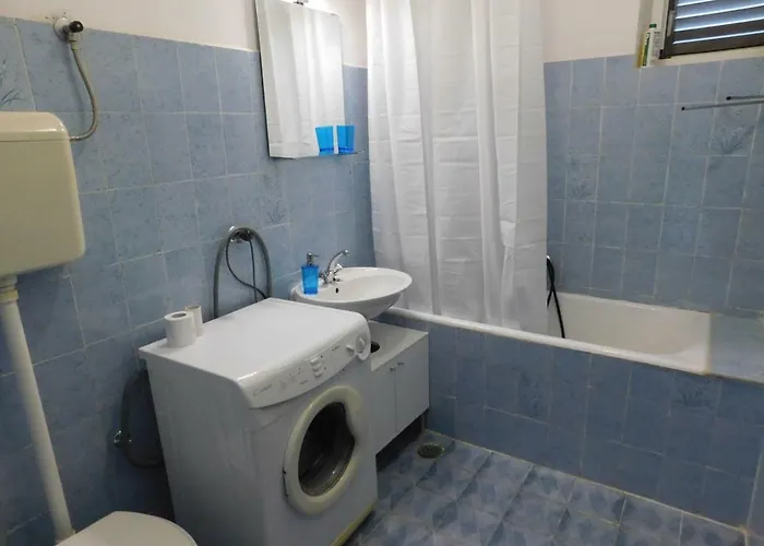 Charming House Tonci Semesterbostad Lovište